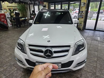 벤츠 GLK 전용 올인원 모니터 장착으로 기존 불편했던 모든 미디어 기능을 활용하여 편리한 카라이프 스타일을 즐기실수 있습니다.~~~^^ / 서울 도봉구