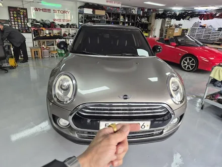 BMW 미니쿠퍼 F54 클럽맨 브레이크등 결함 경고등 녹아내린 커넥터를 모두 수리하여 이상증상을 모두 해결하여 드렸습니다.~~~^^ / 서울 도봉구