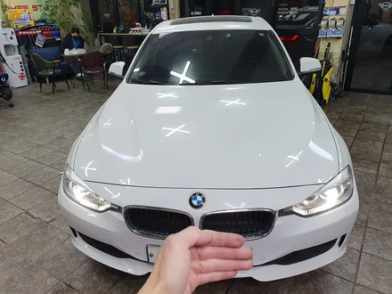 BMW 3시리즈 F30 순정 클락션 수리로 답답한 스트레스를 한방에 해결하여드렸습니다. 급할떄 안눌리면 정말...... 스트레스가...^^ / 서울 도봉구