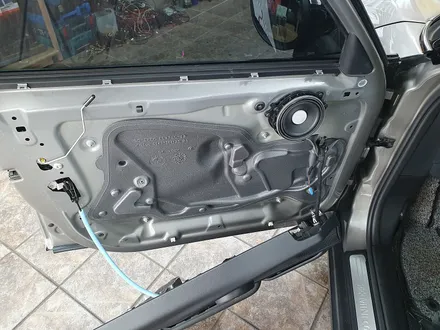 BMW 미니쿠퍼 F54 클럽맨 가져오신 순정 하만카돈 스피커를 교환하여 순정오디오 사운드를 업그레이드 시켜 드렸습니다.~~~~^^ / 서울 도봉구