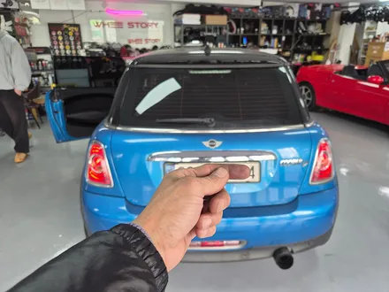 BMW 미니쿠퍼 R56 소모품 엔진오일 교환과 고질병 브레이크등 경고등수리로 스트레스에서 해방시켜 드렸습니다.~~~^^ / 서울 도봉구
