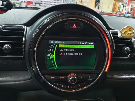 BMW 미니쿠퍼 F54 클럽맨 고질병 브레이크등 경고등 수리와 함께 소모품 브레이크패드를 교환하여 차량에 컨디션을 회복시켜 드렸습니다.~~~^^ / 서울 도봉구