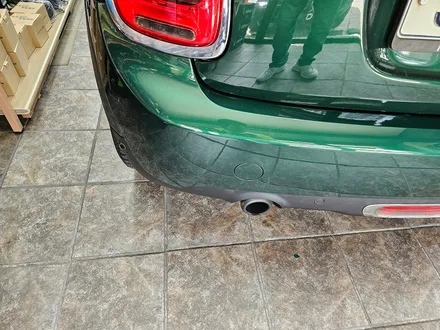 BMW 미니쿠퍼 3세대 F57 컨버터블 뒤 범퍼 사고수리와 함께 성능좋은 파인뷰 블랙박스 RF 하이패스 장착으로 모든 스트레스를 해방시켜 드렸습니다.~~~^^ / 서울 도봉구