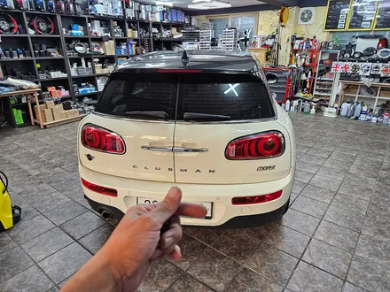 BMW 미니쿠퍼 F54 클럽맨 수명이 다한 배터리를 AGM 배터리로 교환하여 배터리 코딩과 함께 차량에 컨디션을 회복시켜 드렸습니다.~~~^^ / 서울 도봉구