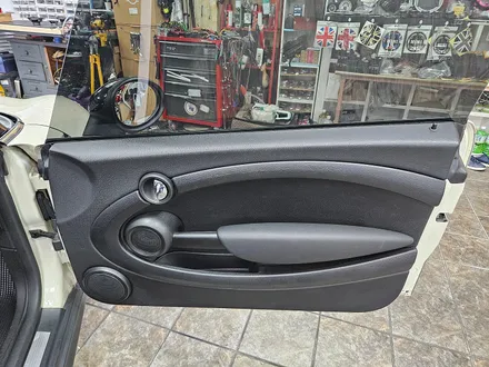 BMW 미니쿠퍼 R56 가져오신 포칼스피커 장착으로 오디오 사운드를 업그레이드 해드렸습니다.~~~^^ / 서울 도봉구