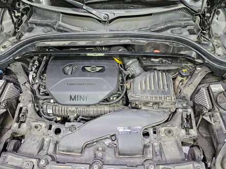 BMW 미니쿠퍼 F60 컨트리맨 수명이 다한 메인 AGM 배터리 교환으로 차량에 전력시스템 컨디션을 살려드렸습니다.~~~^^ / 서울 도봉구
