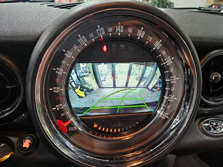 BMW 미니쿠퍼 2세대 R57 컨버터블 편리한 락폴딩 장착과 함께 안드로이드 오토모듈 장착으로 차량이 더욱더 편리해집니다.~~~~^^ / 서울 도봉구