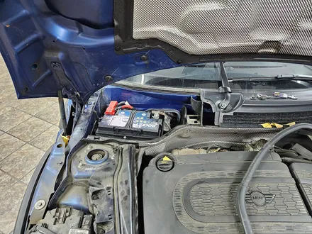 BMW 미니쿠퍼 R56 고질병 브레이크등 경고등 수리와 함께 소모품 엔진오일 배터리 교환으로 차량에 컨디션을 살려 드렸습니다.~~~^^ / 서울 도봉구