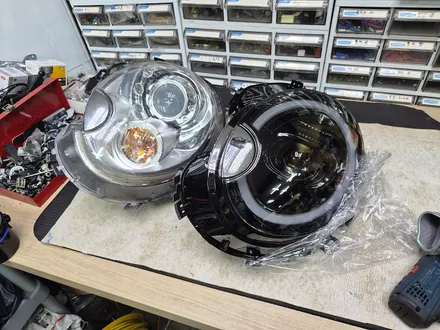 BMW 미니쿠퍼 R58 쿠페 주문하여 가져오신 미니전용 애프터 마켓 LED 데이라이트 라이트교환과 편의장치 락폴딩 유니언잭 테일램프 교환으로 차량에 스타일을 변신시켜 드리고 광명을 / 서울 도봉구