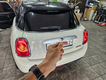 BMW 미니쿠퍼 F55 고질병 브레이크등 전체 먹통현상을 모두 말끔히 수리하여 스트레스에서 해방시켜 드렸습니다.~~~^^ / 서울 도봉구