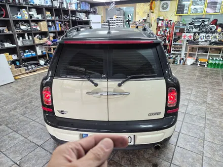 BMW 미니쿠퍼 R55 클럽맨 고질병 브레이크등 경고등 수리와 함께 헤드라이트 커넥터 단선을 모두 살려 드렸습니다.~~~^^ / 서울 도봉구