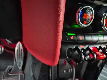 BMW 미니쿠퍼 F56 JCW 고장난 순정열선시트 기능을 모두 살려드려 올겨울 뜨시게 엉따 등따 지지실수 있습니다.~~~^^ / 서울 도봉구