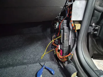 BMW 미니쿠퍼 R60 컨트리맨 연료펌프 릴레이 이상 CAS모듈 시동불능 다른 카센터 공업사에서 원인을 못찾아 견인된 시동불능현상을 모두 해결하여 차량을 정상적으로 살려드렸습니다. / 서울 도봉구