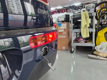 BMW 미니쿠퍼 F54 클럽맨들 고질병 브레이크등 경고등수리와 함께 고광량 LED 벌브교환으로 모든 스트레스를 해소 시켜 드렸습니다.~~~^^ / 서울 도봉구