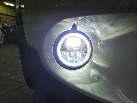 BMW 미니쿠퍼 R60 컨트리맨 가져오신 미니 LED 데이라이트 장착으로 차량에 스타일을 변신시켜 드렸습니다.~~~^^ / 서울 도봉구