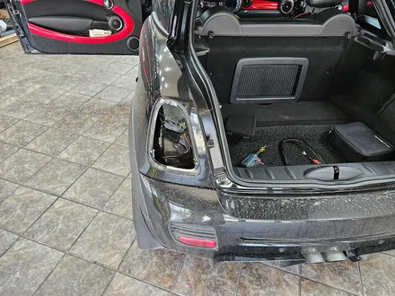 BMW 미니쿠퍼 F54 클럽맨  R58 미니쿠페 고질병 브레이크등 경고등수리로 스트레스에서 해방시켜 드렸습니다.~~~~^^ / 서울 도봉구