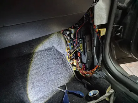 BMW 미니쿠퍼 R60 컨트리맨 연료펌프 릴레이 이상 CAS모듈 시동불능 다른 카센터 공업사에서 원인을 못찾아 견인된 시동불능현상을 모두 해결하여 차량을 정상적으로 살려드렸습니다. / 서울 도봉구