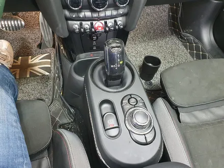 BMW 미니쿠퍼 3.5세대 F57 컨버터블 차주분이 요청하신 전자기어봉 포지션을 모두 수정하여 편리하게 조작하실수 있도록 올려드렸습니다.~~^^ / 서울 도봉구