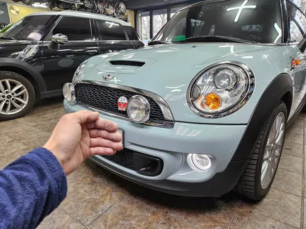 BMW 미니쿠퍼 R60 컨트리맨 LED 면발광 데이라이트 장착과 함께 R56 순정 LED 데이라이트를 퓨즈작업으로 다시 살려 드렸습니다.~~~^^ / 서울 도봉구