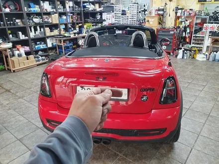 BMW 미니쿠퍼 R59 로드스터 가져오신 각종 비부와 튜닝제품을 모두 인스톨 하여 드렸습니다.~~~^^ / 서울 도봉구