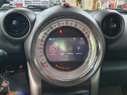 BMW 미니쿠퍼 R60 컨트리맨 순정모니터 연동 편리한 아이폰 카플레이 안드로이드 오토 장착과 필수품 와이드미러 교환으로 차량을 더욱더 안전하게 운행하실수 있습니다.~~~^^ / 서울 도봉구