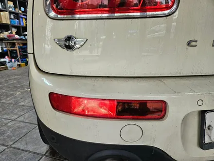 BMW 미니쿠퍼 F54 클럽맨 변속기장애 경고등수리와 함께 AGM배터리교환 브레이크등 경고등수리 고뱃지와 미러커버 장착으로 차량에 스타일을 살려드렸습니다.~~~^^ / 서울 도봉구