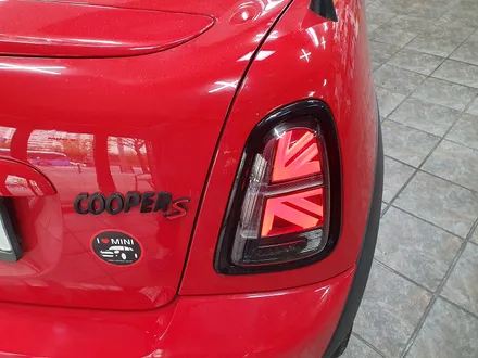 BMW 미니쿠퍼 R59 로드스터 가져오신 각종 비부와 튜닝제품을 모두 인스톨 하여 드렸습니다.~~~^^ / 서울 도봉구