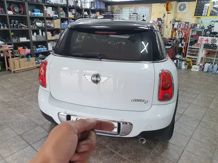 BMW 미니쿠퍼 R60 컨트리맨 순정모니터 연동 편리한 아이폰 카플레이 안드로이드 오토 장착과 필수품 와이드미러 교환으로 차량을 더욱더 안전하게 운행하실수 있습니다.~~~^^ / 서울 도봉구