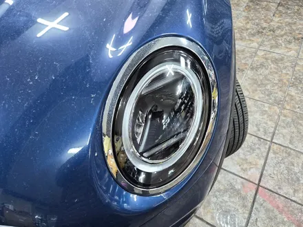 BMW 미니쿠퍼 F56 차주분이 가져오신 미니전용 애프터 마켓 헤드라이트를 모두 교환하여 깜찍이 민휘로 탄생 되었습니다.~~~^^ / 서울 도봉구