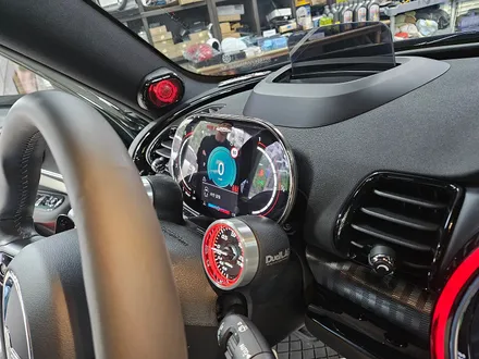 BMW 미니쿠퍼 F54 클럽맨 JCW 가져오신 데피게이지 장착으로 운행에 감성마력을 1000마력 상승시켜 드렸습니다.~~~^^ / 서울 도봉구