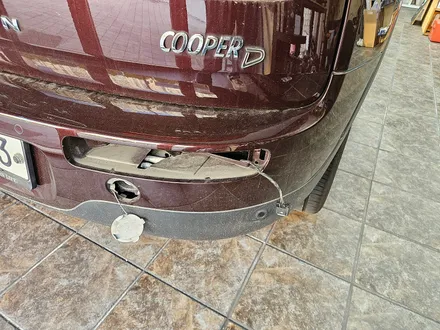 BMW 미니쿠퍼 F54 클럽맨 차량들에 고질병 브레이크등 결함 경고등을 모두 말끔히 수리하여 스트레스에서 해방시켜 드렸습니다.~~~^^ / 서울 도봉구