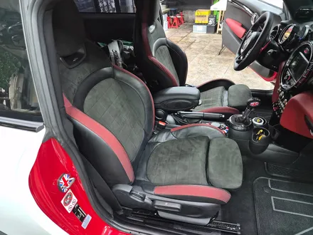 BMW 미니쿠퍼 F56 JCW 고장난 순정열선시트 기능을 모두 살려드려 올겨울 뜨시게 엉따 등따 지지실수 있습니다.~~~^^ / 서울 도봉구