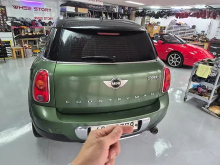 BMW 미니쿠퍼 R60  컨트리맨 깔끔한 파인뷰 룸미러 블랙박스 장착과 함께 수명이 다한 리모컨 배터리를 교환하여 스트레스에서 해방시켜 드렸습니다.ㅎㅎ / 서울 도봉구