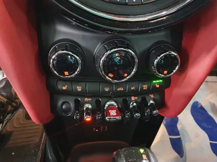 BMW 미니쿠퍼 3세대 F56 JCW 고장난 순정 열선시트 기능을 모두분해후 수리후 정상적으로 모두 살려드렸습니다.~~~^^ / 서울 도봉구