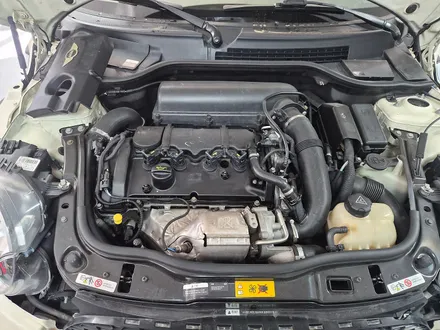 BMW 미니쿠퍼 R55 클럽맨 엔진오일 누유현상을 헤드커버 교환으로 잡아드렸습니다.~~~^^ / 서울 도봉구