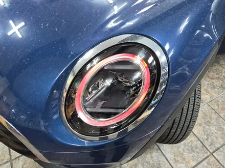 BMW 미니쿠퍼 F56 차주분이 가져오신 미니전용 애프터 마켓 헤드라이트를 모두 교환하여 깜찍이 민휘로 탄생 되었습니다.~~~^^ / 서울 도봉구