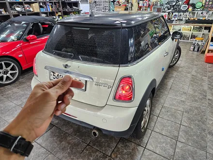 BMW 미니쿠퍼 R56 기존 칙칙한 누렁이 할로겐 라이트를 자동차 검사에도 통과되는 인증제품 고휘도 LED 라이트 교환과 함께 엔진오일 브레이크등 경고등 모두 말끔히 해결!~~^^ / 서울 도봉구