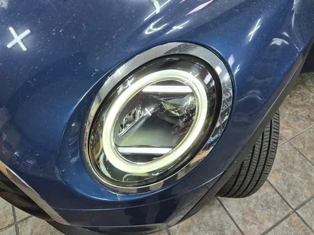 BMW 미니쿠퍼 F56 차주분이 가져오신 미니전용 애프터 마켓 헤드라이트를 모두 교환하여 깜찍이 민휘로 탄생 되었습니다.~~~^^ / 서울 도봉구