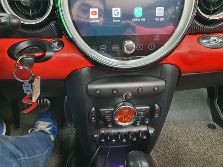 BMW 미니쿠퍼 R59 로드스터 가져오신 각종 비부와 튜닝제품을 모두 인스톨 하여 드렸습니다.~~~^^ / 서울 도봉구