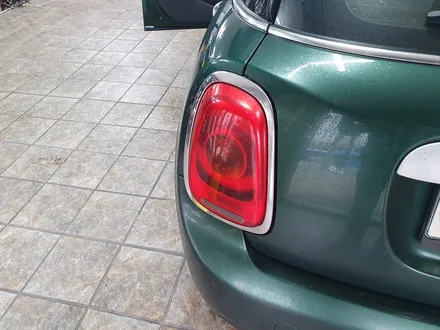 BMW 미니쿠퍼 3세대 F56 브레이크등 결함 테일램프 전체 먹통현상을 말끔히 수리하여 스트레스에서 해방시켜 드렸습니다.~~~^^ / 서울 도봉구