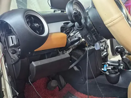 BMW 미니쿠퍼 R56 편리한 오토라이트모듈 장착과 함께 손상된 FRM 모듈교환 고질병 브레이크등을 수리하여 모든 스트레스에서 해방시켜 드렸습니다.~~~^^ / 서울 도봉구