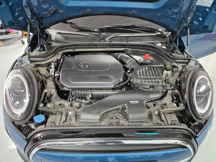 BMW 미니쿠퍼 F56 소모품 엔진마운트와 밋션마운트 교환으로 차량에 정숙성을 살려드렸습니다.~~~^^ / 서울 도봉구