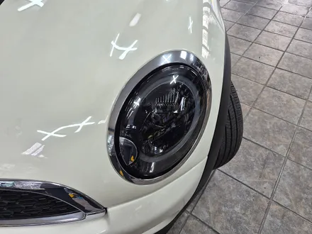 BMW 미니쿠퍼 R58 쿠페 주문하여 가져오신 미니전용 애프터 마켓 LED 데이라이트 라이트교환과 편의장치 락폴딩 유니언잭 테일램프 교환으로 차량에 스타일을 변신시켜 드리고 광명을 / 서울 도봉구