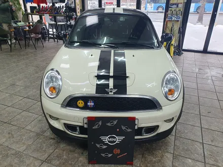 BMW 미니쿠퍼 2세대 R58 쿠페 저번 이벤트 당첨되신 면발광 데이라이트 라이트 장착으로 차량이 더욱더 산뜻합니다.~~~^^ / 서울 도봉구