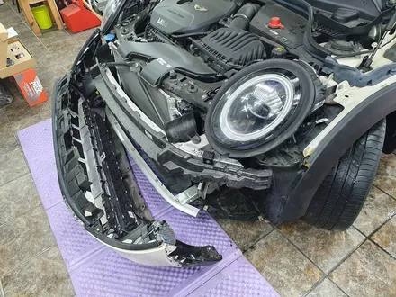 BMW 미니쿠퍼 3.5 세대 F56 사망한 순정클락션을 신품으로 교체하여 답답한 스트레스를 해방시켜 드렸습니다.~~~^^ / 서울 도봉구