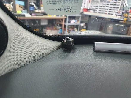 BMW 미니쿠퍼 3세대 F55 편리한 오토라이트 모듈 장착으로 귀찮게하는 라이트 스위치를 돌리실필요 없습니다.~~~^^ / 서울 도봉구
