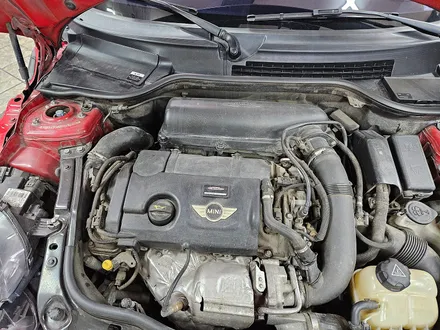 BMW 미니쿠퍼 2세대 R56 수명이 다한 배터리를 고성능 AGM 배터리 교환과 코딩으로 차량컨디션을 회복시켜 드렸습니다.~~~^^ / 서울 도봉구