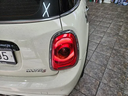 BMW 미니쿠퍼 3세대 F55 브레이크등 테일램프 전체먹통현상을 수리하여 스트레스에서 해방시켜 드렸습니다.~~~^^ / 서울 도봉구