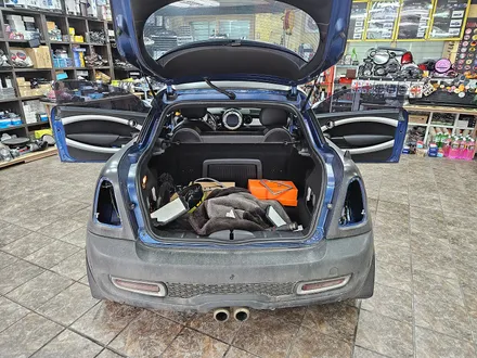BMW 미니쿠퍼 R58 쿠페 경고등이 점등된 각종 등화류 경고등을 말끔히 수리하여 드렸습니다.~~~^^ / 서울 도봉구