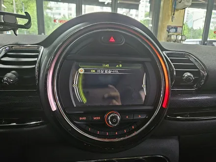 BMW 미니쿠퍼 F54 클럽맨 브레이크등 결함 경고등을 모두 말끔히 수리하여 스트레스에서 해방시켜 드렸습니다.~~~^^ / 서울 도봉구